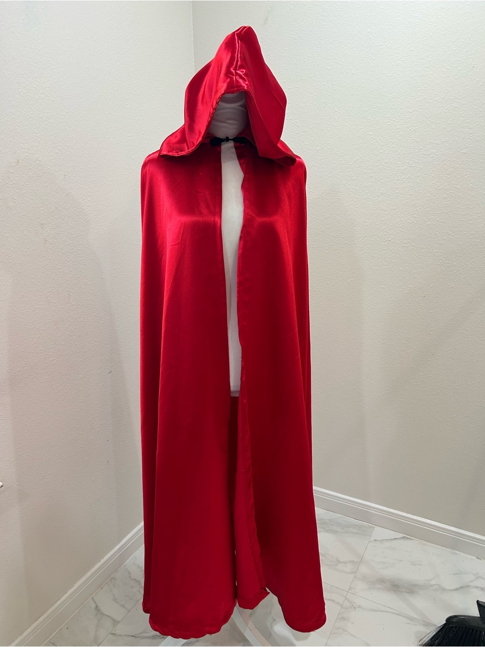 Cape Cloak Hood Classic Red Hooded Costume